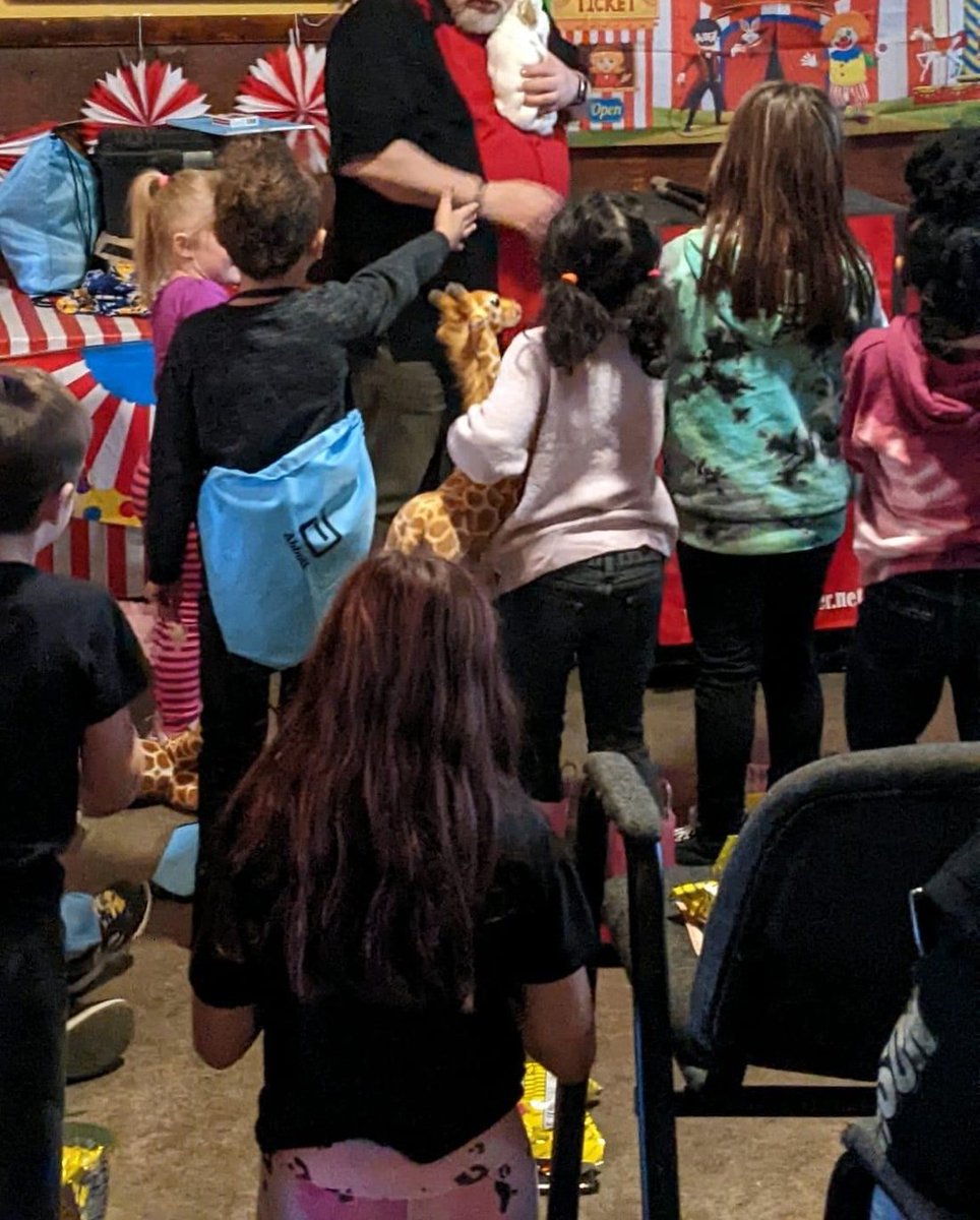 MagicmanCB's tweet photo. Every one of my Ultimate birthday shows ends with a real rabbit. These days her name is Orchid.

The birthday star makes her appear. Then every child at the party gets a turn to pet her. All of them.

614-800-8909 https://t.co/uXvpBwaFrj
