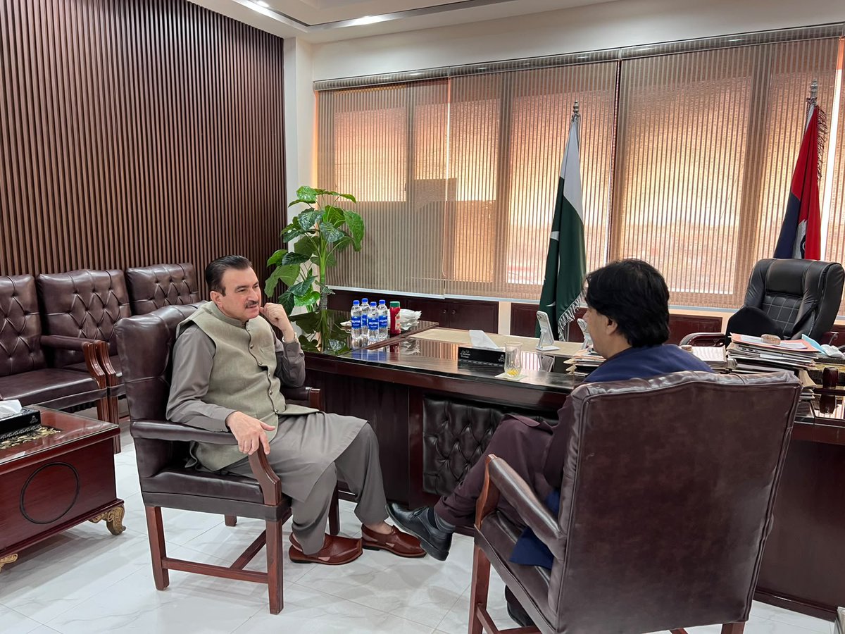 DGPRLasbela's tweet photo. Chairman Balochistan Revenue Authority meets DG Excise and Taxation Southzone*
*Chairman of Balochistan Revenue Authority (BRA) Abdullah Khan met with Director General Excise and Taxation South Zone Zaman Khan on the occasion of his visit to Hub District. https://t.co/L2gR371qrg