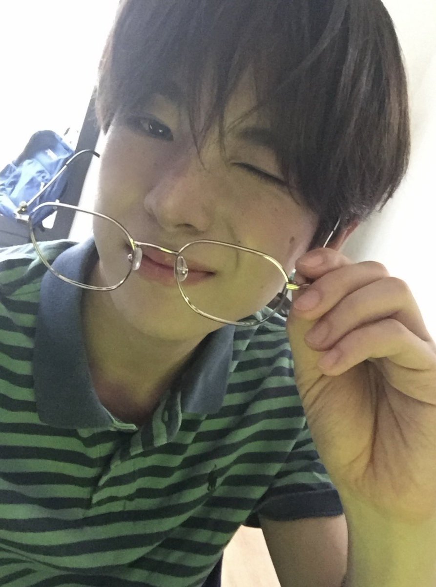 zzo1us2ong's tweet photo. 찌발 https://t.co/0SPkvdi2Qi