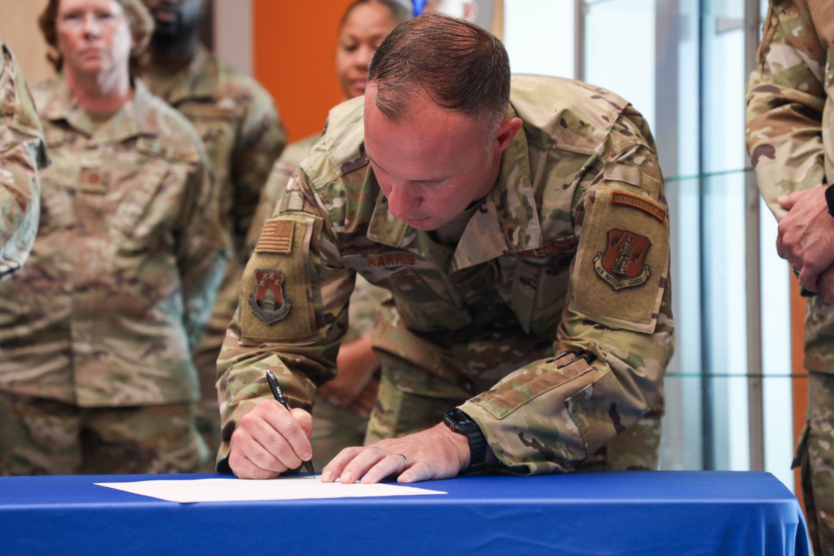 kentuckyguard tweet picture