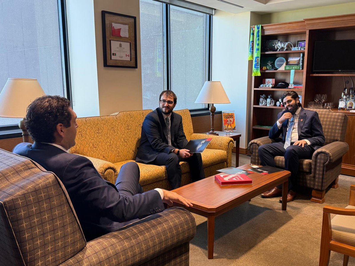 vgasparro's tweet photo. I had a productive meeting with the National Council of Canadian Muslims

We discussed protecting mosques &amp; supporting our national security agencies. Recent threats against children attending Islamic schools are disgusting and unacceptable.

We will stand united against all hate https://t.co/3Kz4gBvJYb