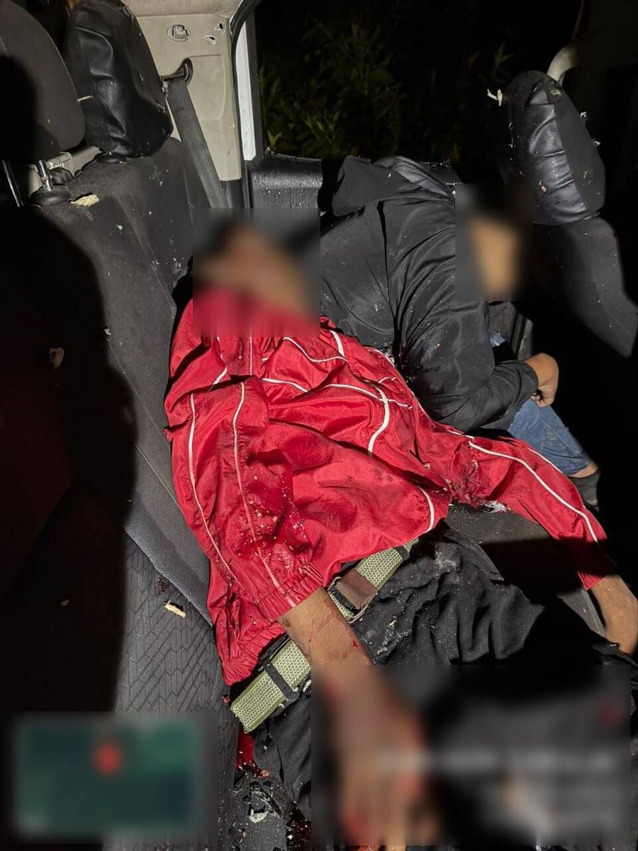 FFAAECUADOR's tweet photo. #Orellana | Fuerzas Armadas del Ecuador ejecutaron una operación militar basada en información de Inteligencia Militar para localizar una estructura presuntamente vinculada a minería ilegal. Durante la intervención se produjo un enfrentamiento armado.

#FFAAContigo https://t.co/Q8EYLLV4hq
