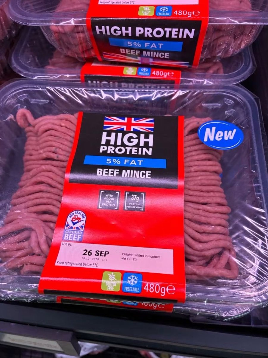 GardenerFliss's tweet photo. Always read the labels!
Why are supermarkets adding ultra processed ingredients to this !!!

Lidl is adding pea protein to beef mince and calling it “High Protein”.
What exactly is pea protein? It's a highly processed powder extracted from yellow peas. Sounds utterly unappetising to me!
Why on earth are we messing about with perfectly good beef?
Give me proper British beef, with one ingredient: BEEF!
This is exactly why I use my local butcher. I want to know what I'm eating and where it's come from.
Support British farmers and read those labels! 🇬🇧