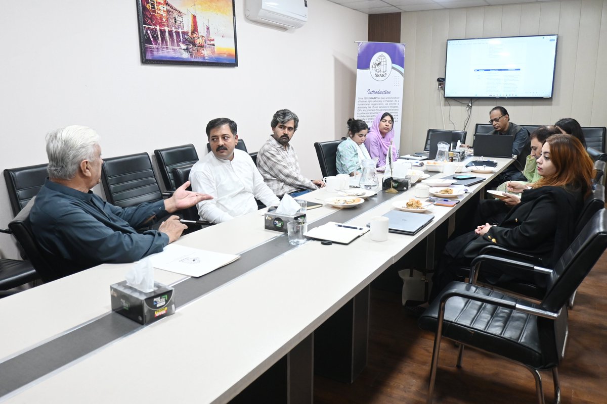 sharp_pak's tweet photo. SHARP held its Monthly Review &amp; Planning Meeting at Islamabad, led by Project Director Mr. Aatif Afzal, with teams joining from across Pakistan.

Chairman Mr. Liaqat Banori guided ALAC teams on strengthening reporting, legal aid, and strategic litigation. https://t.co/XSn1HPLI6f