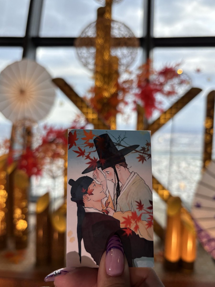 strawBLerry_art's tweet photo. Adventures with these two in Tokyo 🍁 @MunKkwa #nicetoseeyou https://t.co/bIRkzYZJfU