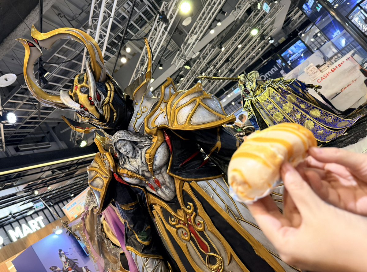 HSULIPING1's tweet photo. 總啊吃個饅頭打起精神來吧！🤭

PS:附近便利商店都找不到饅頭😭先以起司花捲代替了（？） https://t.co/77BPFNQjNn