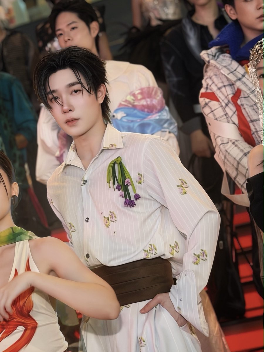 DomundiTV's tweet photo. จบลงไปแล้วสำหรับงาน Siam Center Bangkok International Fashion Week 2026 : Srinakharinwirot University (FASH SWU CCI) ✨

ขอขอบคุณ @siam_center ที่ให้เกียรติ “ยิม” @mynameis_yim ได้มาร่วมเดินแบบในงานวันนี้นะคะ 🥰

ขอขอบคุณแฟน ๆ ทุกคนที่มาเจอกัน รวมถึงแฟน ๆ ที่ส่งกำลังใจมาให้ยิมด้วยนะคะ 🫶🏻

YIM AT SIAM CENTER BIFW26
#SiamCenterBIFW2026xYIM
