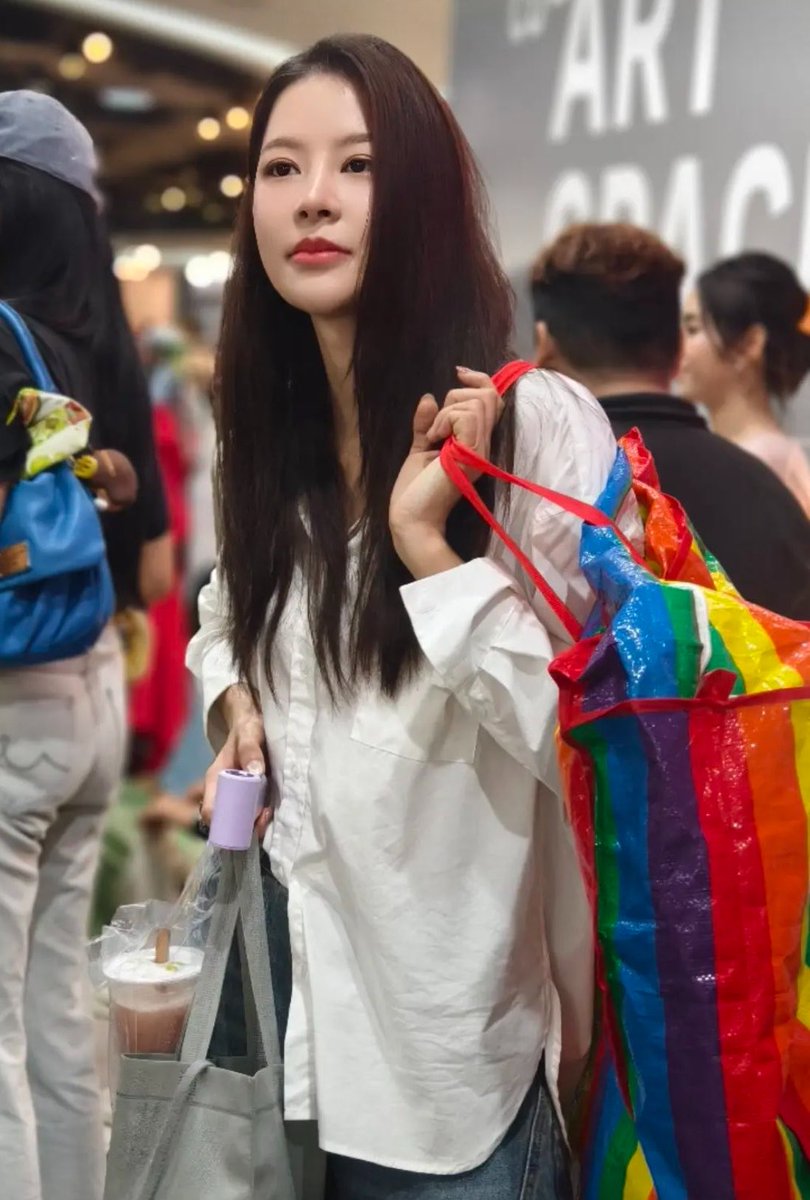 pnrwara's tweet photo. : กลับมาทำไมให้อายบ้านนาล่ะน้องพลอย หึ!!😏
: พี่บวบ…พลอยคิดถึงพี่นะ
: น้องพลอยพี่ไม่เล่นนะ เห็นพี่เปนคนตลกพี่บวบเจ็บเป็นนะ
: หนูขอโทษ
: คิดว่าพี่จะหายโกรธง่ายๆเหรอ(ใช่)
: พี่บวบ🥺🥺 https://t.co/JyzlB3cjR6