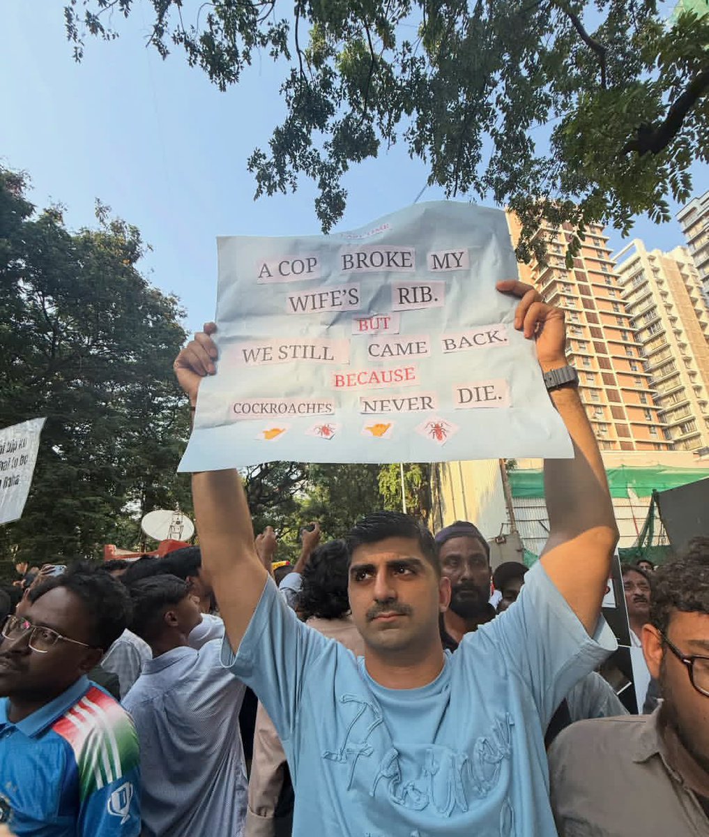 ragebait_krungi's tweet photo. Cop broke the rib, but couldn’t break the spine✊

@sirRaunaqRajani https://t.co/DDLXyVM3FF