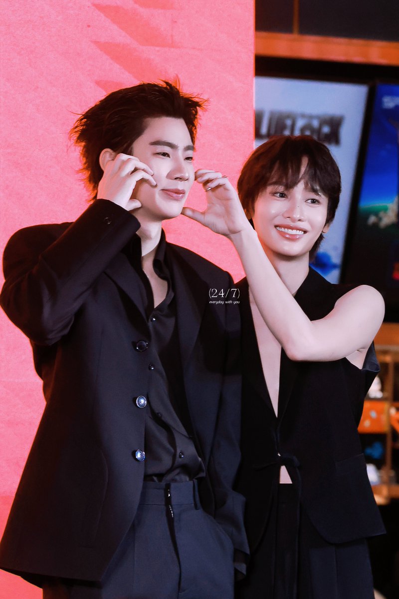 247withuuuu's tweet photo. 02/10/26

💕

OFFGUN JAMNIME MATSURI 2026
#ConanCase30THxOffGun
#ออฟกัน #OffGun https://t.co/NpYCt4mqr7