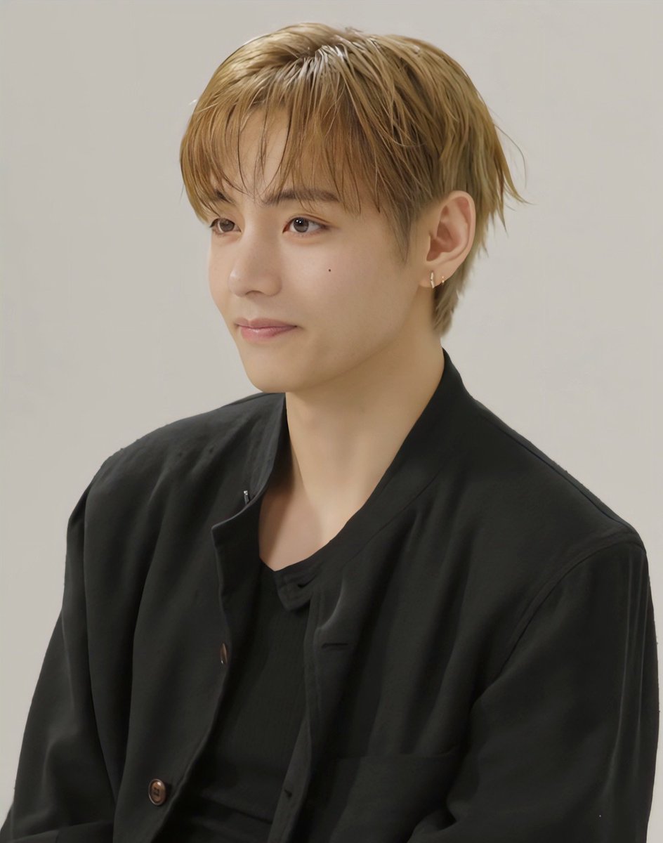 taeprettyeyes's tweet photo. My bambi 🥺 https://t.co/LCgMivVfo8