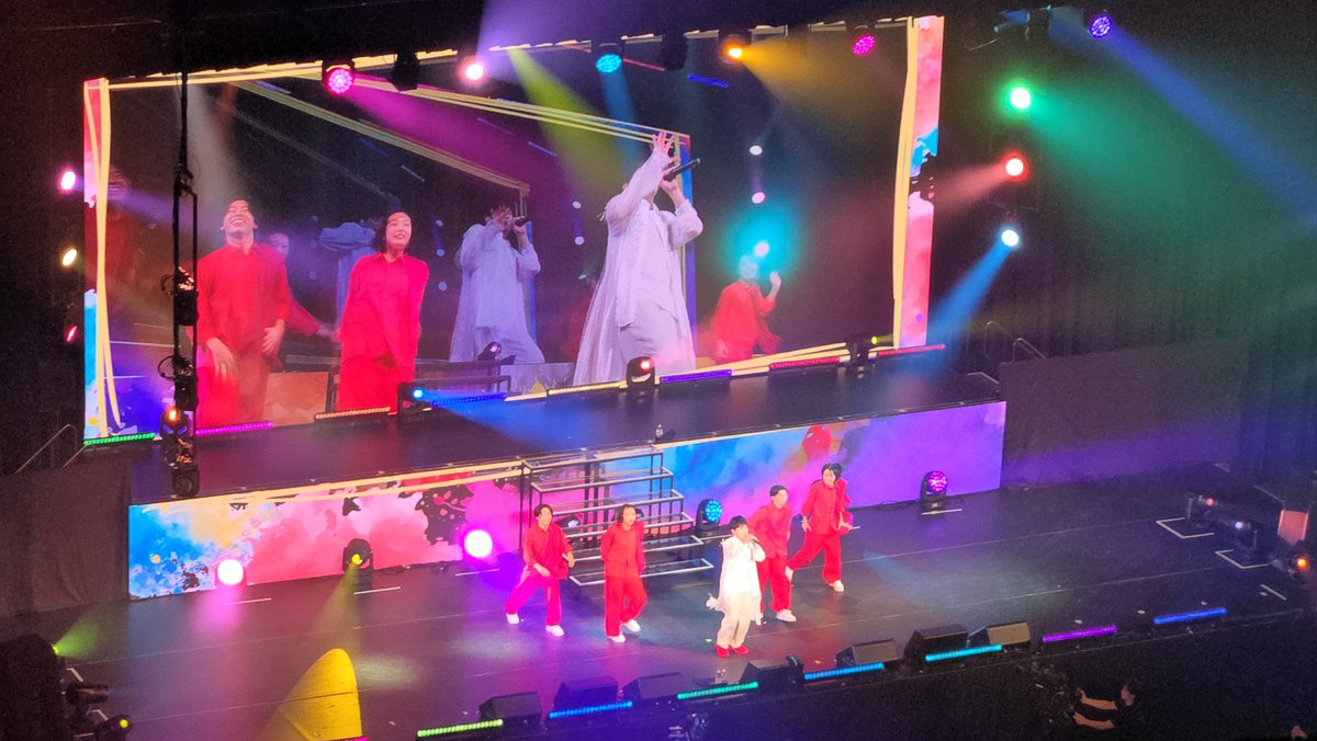 Hayanino_1796to's tweet photo. 1日過ぎちゃったけど…
1年前の10月1日6年振りに生でにのさんを見る事が出来た最高な日からもう1年経ったなんて😭😭
席は天井席だったけど、同じ空間同じ空気を吸えただけで感動😭
1人参戦だったけど、にのさん大好きな人達に囲まれて幸せな日でした🥰
#showcase
#二宮和也 https://t.co/ob6JWvataJ