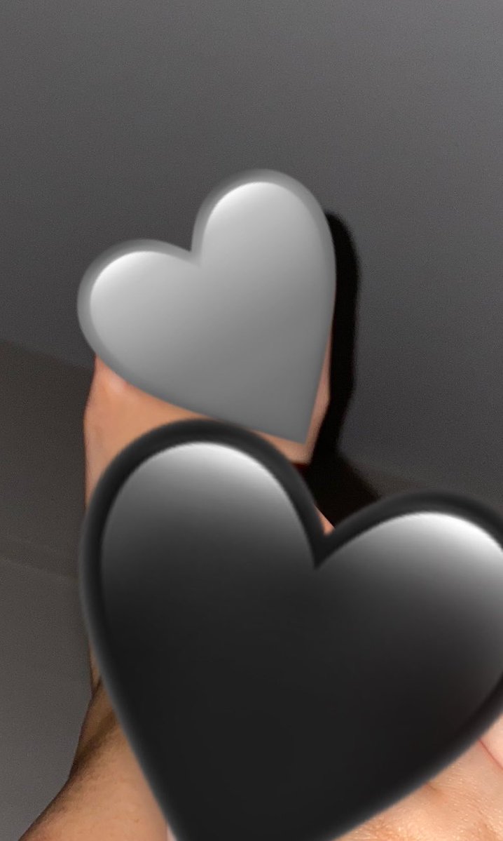 minownsu's tweet photo. staring while imagining what’s underneath?

full video unlock w tribute 
🔗 https://t.co/NXqSYDbFMy

#findom #finsub #footdomme #feetworshi̇p https://t.co/GbJKXvfJr5