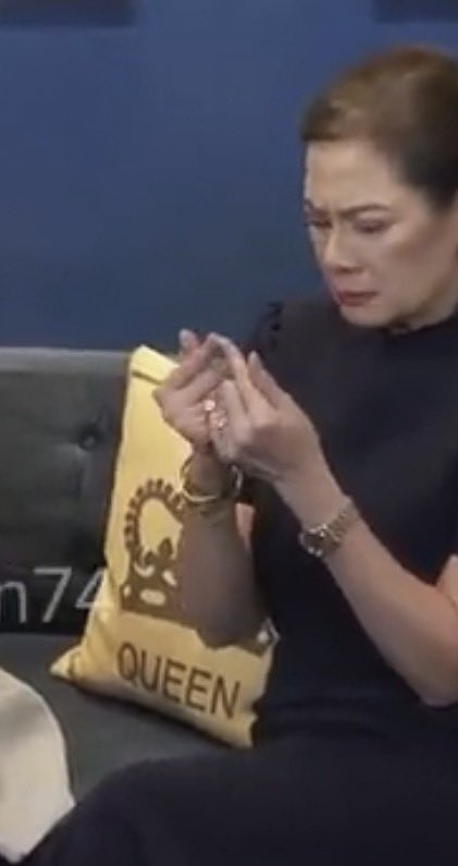 WinRiNeysh's tweet photo. Yung dalawa kinikilig, si TITA P GULONG GULO SA WINRI HEART HAHAHAHAHAH TITA P LABYU PO https://t.co/wA63DNjNjE