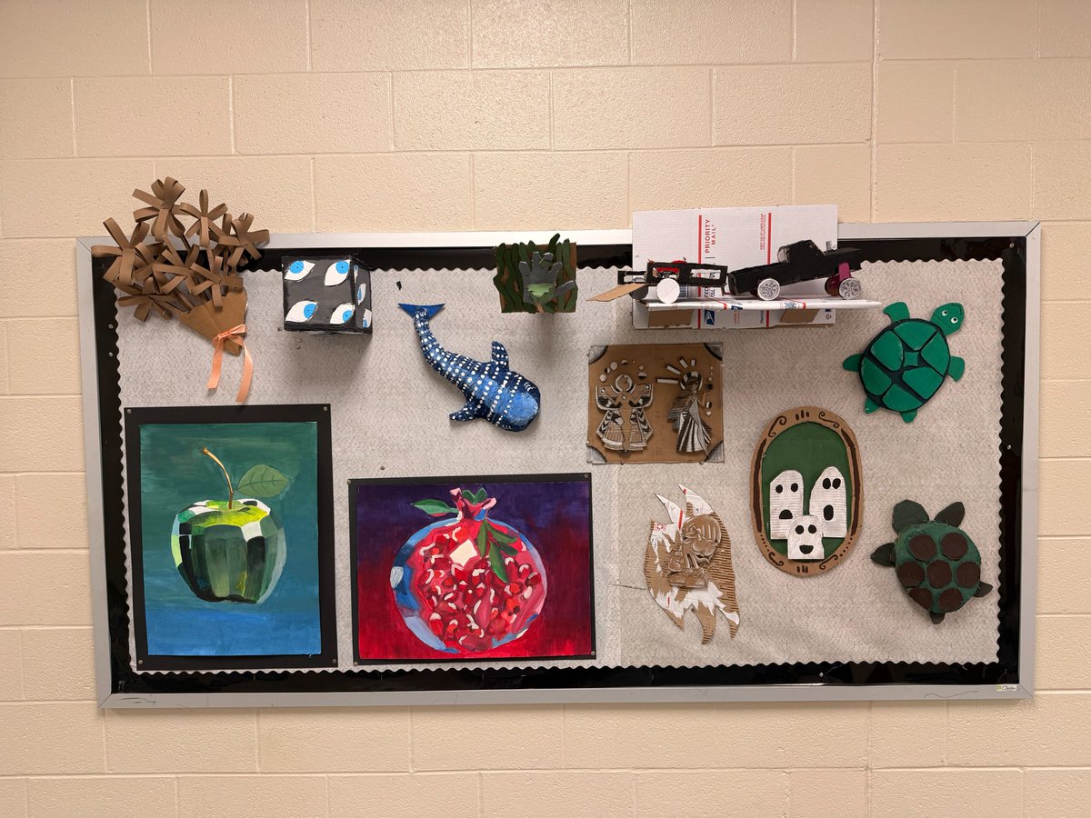 FulmerFalcons's tweet photo. Our 7th & 8th grade Art students, including 8th Grade Honors Art, turned ordinary cardboard into extraordinary 3D sculptures! 🎨 📦 Students explored construction techniques, shape, form, color, and texture to create artwork.
#FulmerFalcons #Creating #3DArt #DestinationSchool https://t.co/hOTKUiP1pK