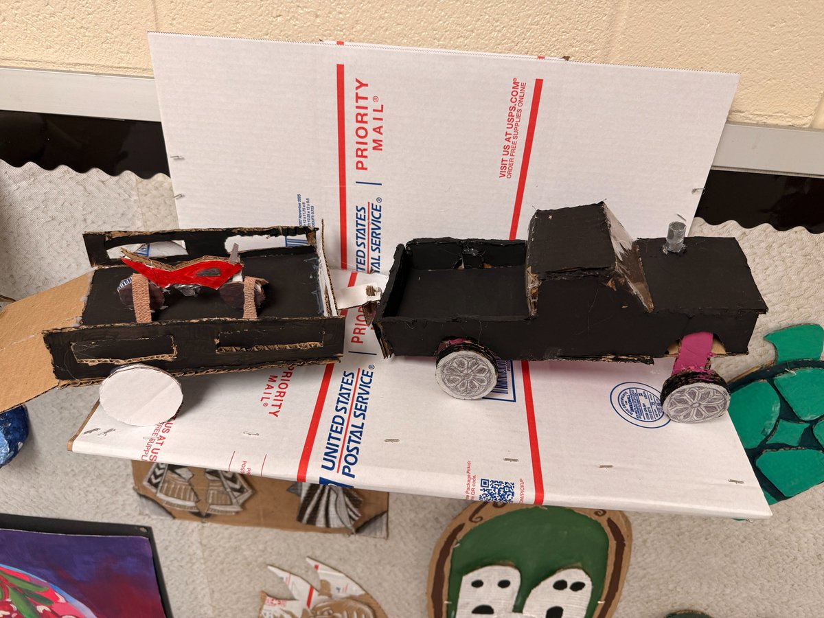 FulmerFalcons's tweet photo. Our 7th & 8th grade Art students, including 8th Grade Honors Art, turned ordinary cardboard into extraordinary 3D sculptures! 🎨 📦 Students explored construction techniques, shape, form, color, and texture to create artwork.
#FulmerFalcons #Creating #3DArt #DestinationSchool https://t.co/hOTKUiP1pK