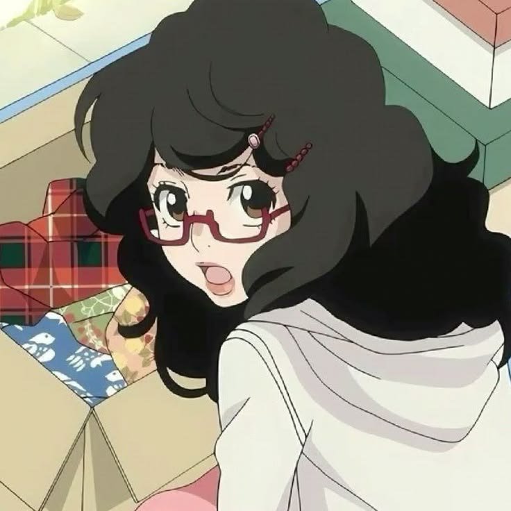 nochurism's tweet photo. anime                                        real life https://t.co/ycOFkPH2ec