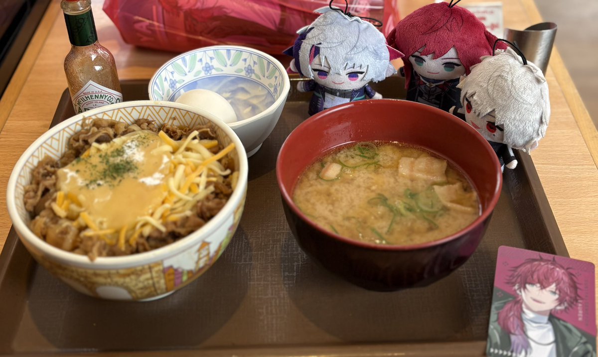 kiitigo35's tweet photo. 雪めちゃくちゃ降って積もってる中ヒヤヒヤしながら運転してすき家とせめよんコラボ行ったんだよなー
特典はロレさんで推しは来なかった😢 https://t.co/7C93pfxZjp