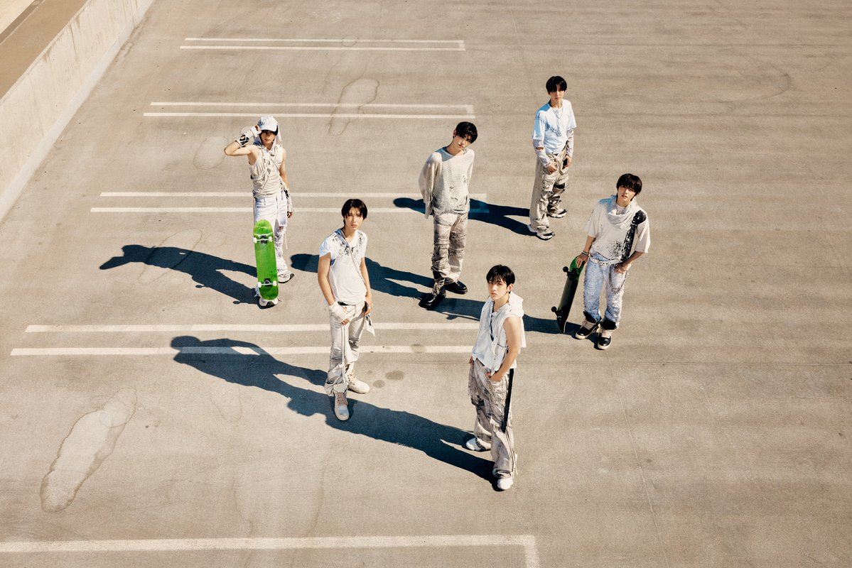 kickflip_jype's tweet photo. Kick Off The Wall MV Photo🤍🌆 #5

KickFlip The 5th Mini Album "KICK OFF THE WALL Pt. 1"
2026.10.06 6PM (KST) Release!

Pre-save &amp; Pre-add : https://t.co/I7T5LNBRJF

#KickFlip #킥플립
#KICKOFFTHEWALL_Pt1 
#KickOffTheWall https://t.co/firSkQ49c0