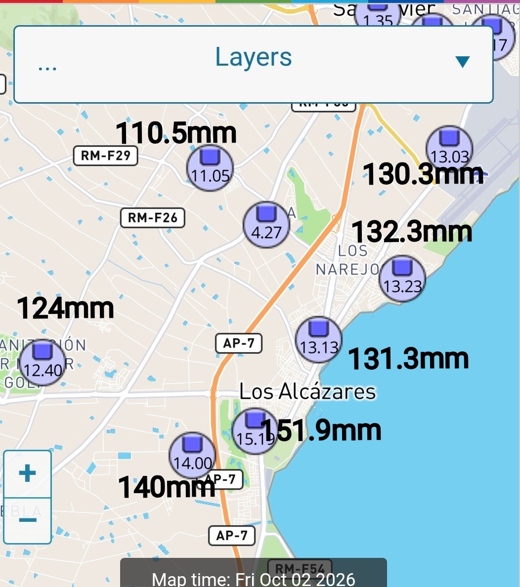 meteo_sureste's tweet photo. ⚠️Impresionantes datos de la zona oeste del Mar Menor, numerosas estaciones acumulan más de 130-140mm en Los Alcázares y sigue lloviendo , como ven en el primer mapa las líneas convectivas siguen activas en la mitad oriental de la Región de Murcia y sur de Alicante. 🔴🌧⚡️ https://t.co/o7Z4EDCWpF