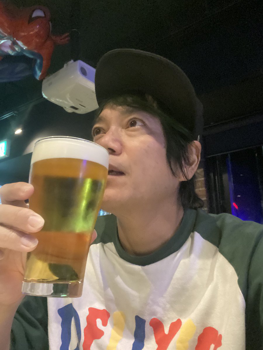 GRANDCOLORSTONE's tweet photo. 47都道府県ツアー福島編
郡山peak action
ありがとうございました‼️

好きな会場に好きな人が集まって
バチバチに演りあえて

幸せやなぁ😊

ここ数日めっちゃバタバタやし
なんなら今も携帯を開けたらバタバタやねんけど

歌を歌えること
それを受けとってもらえること
そうやんな
そのために生きてる https://t.co/8mqpzYmcIi