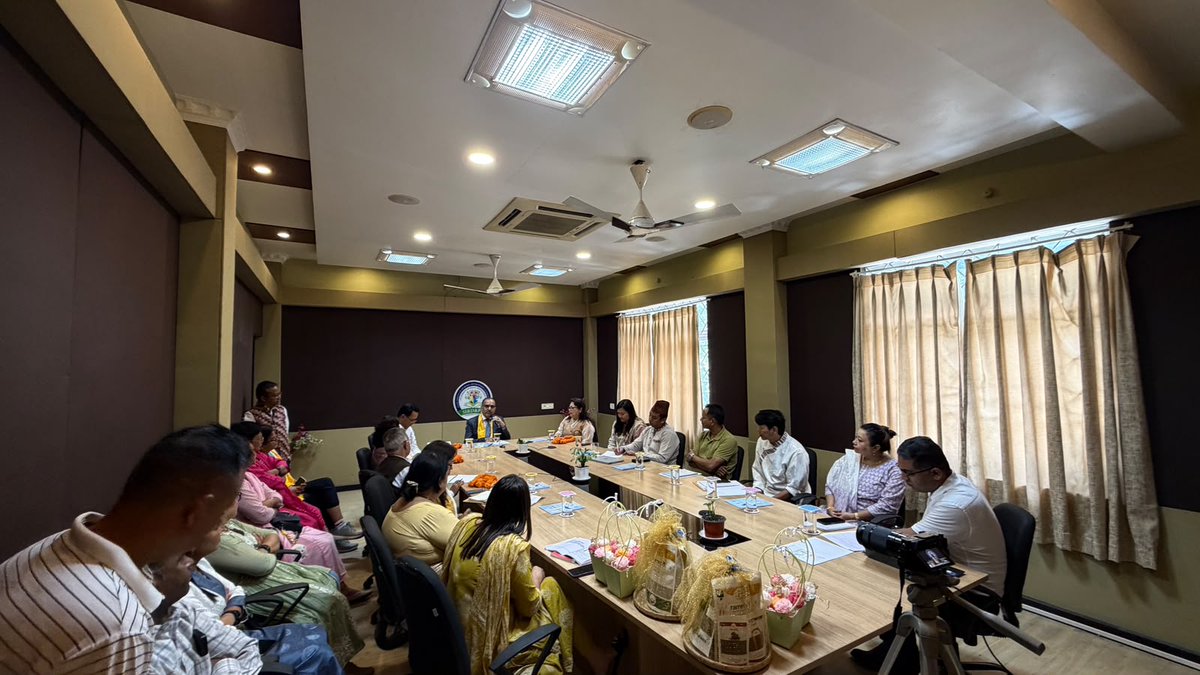 MOFPI_GOI's tweet photo. Shri Avinash Joshi, Secretary, #MoFPI inaugurated the Common Incubation Centre under #PMFMEScheme at SIRD Karfecta, Sikkim, in the presence of Secretary, DoFPI Smt. Jyotsna M. Karthak, Chairperson Smt. Kala Pradhan, Advisor, DoFPI Shri C. L. Gurung, and OSD Shri Arjun Sedai. https://t.co/KWLiZ2eJoj