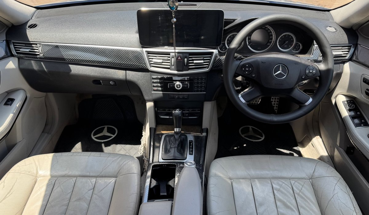 MackenzieAlesk's tweet photo. Mercedes-Benz E250*
✅ KCQ, Yr 2010
✅ 1800cc
✅ Turbocharged
✅ Eectric seats
✅ Sport rims
✅ Leather seats 

*Asking Price - 1,780,000* Negotiable upon viewing  
Trade-in accepted  
Contact Alex 0704-342252 https://t.co/CcIgblwAzP