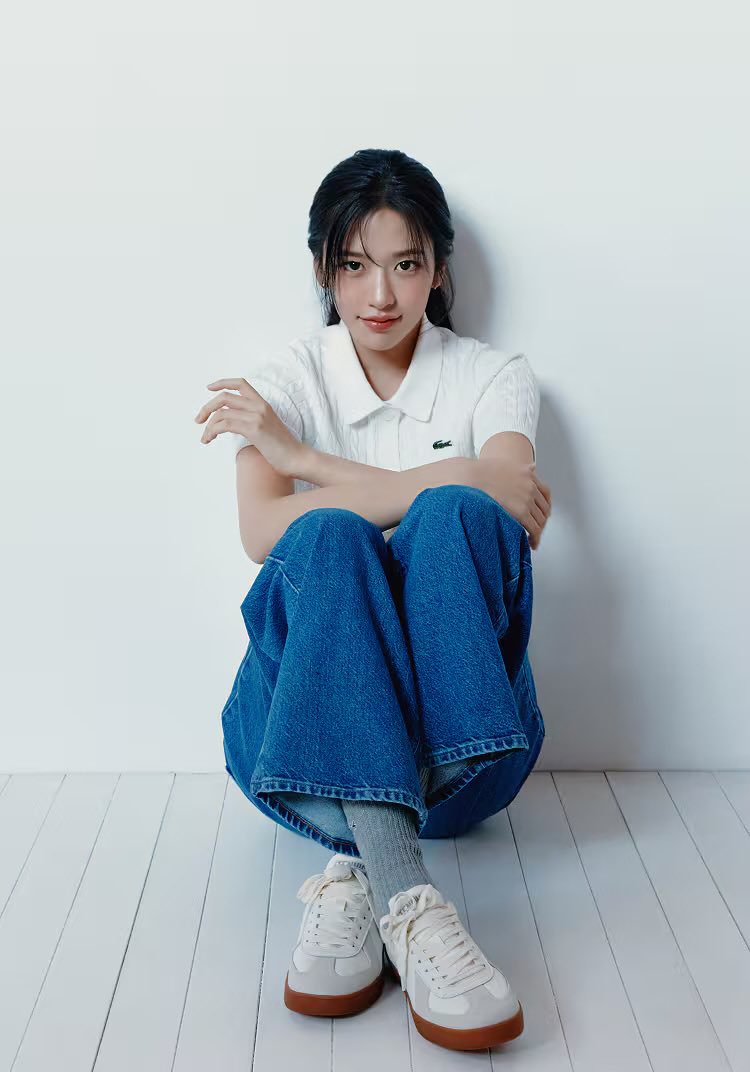 starcrossed309's tweet photo. Who’s ready for LACOSTE x YUJIN? 🐊💚

#ANYUJIN #LACOSTE
#LacosteSS27 #PFW
@Lacoste https://t.co/nFBnGHrwMD