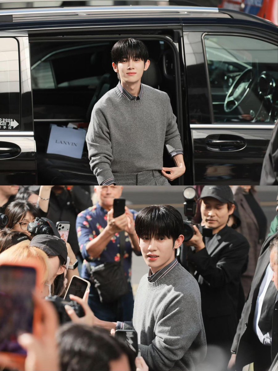 ploymoonao's tweet photo. เจ้าความสดใสของโลกใบนี้ 🐰💜

PARK SIWOO AT LANVIN PFWSS27 #PARKSIWOOxLANVIN #PARKSIWOO #LANVINPFWSS27 https://t.co/VuLW5H5zgP