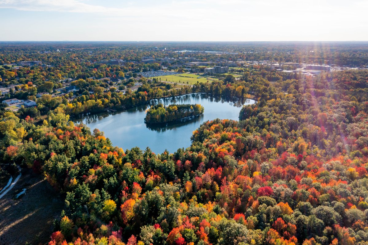 UWStevensPoint's tweet photo. Did you know that Schmeeckle Reserve, our 280 acre on-campus nature reserve, was listed as one of TravelAwaits most scenic fall foliage spots in Wisconsin? It's the perfect time to visit us to see what life is really like at UW-Stevens Point. Sign up for a fall visit now: https://t.co/Ffw25Sa89S