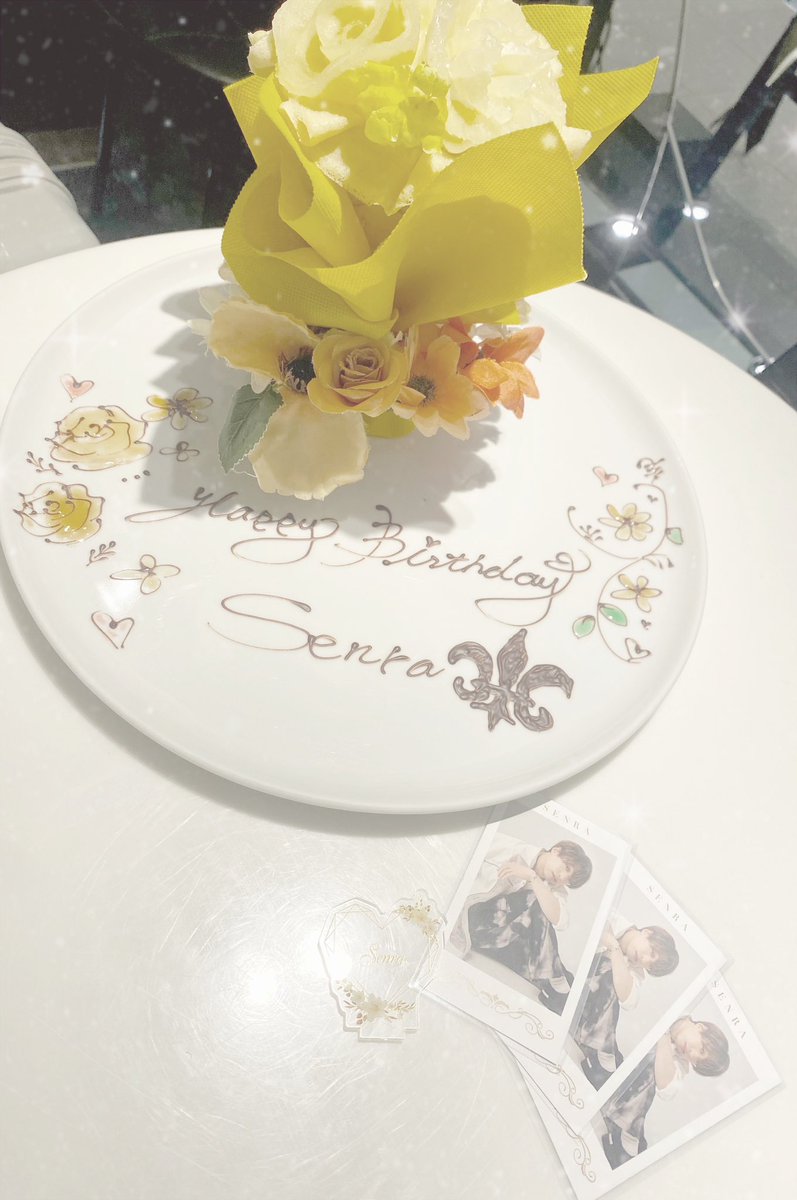 umrhtoxokin2's tweet photo. ✩̣̣̣̣̣ͯ┄•͙✧⃝•͙┄✩ͯ ⚜︎ ✩ͯ┄•͙✧⃝•͙┄✩̣̣̣̣̣ͯ 

𓍯𓈒𓏸︎︎︎︎𝑯𝒂𝒑𝒑𝒚 𝑩𝒊𝒓𝒕𝒉𝒅𝒂𝒚𓍯𓈒𓏸︎︎︎︎

これからもセンラくんでいつだって頭いっぱい𖤐ﾐ
素敵な歳になりますように

 #センラ生誕祭2026
 #センラ誕生祭2026 https://t.co/wdXm5UZHJJ