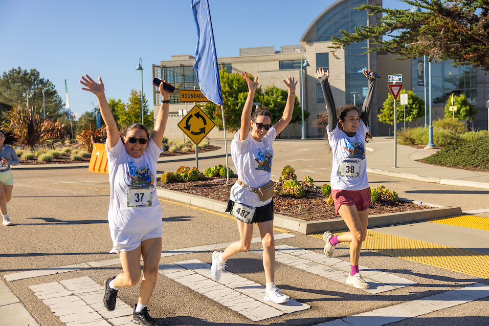 CSUMB's tweet photo. 🦦 RAFT Weekend is ALMOST here! 

Next week, CSUMB students, alumni, families and friends will come together for four days of connection, celebration and Otter pride! 

Start planning your weekend today: https://t.co/ZYq68wDAsS https://t.co/cY3PZedLE7