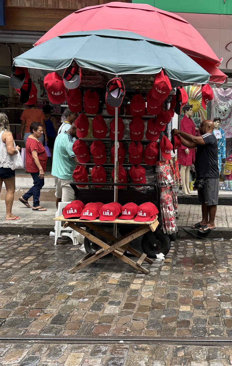 Phbasto's tweet photo. Centro do Recife. https://t.co/1Obghpdxed