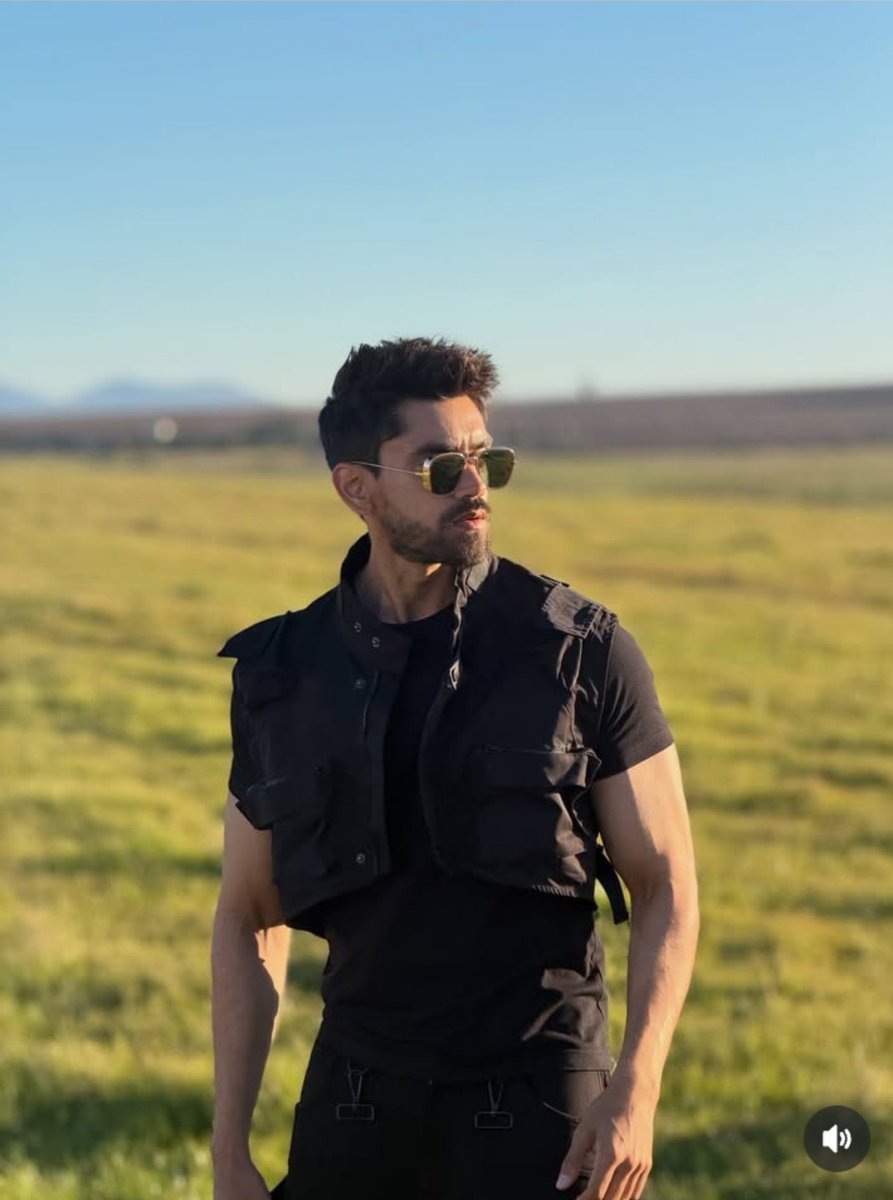 cricket_jagat's tweet photo. The greatest Monstar who ever dominated the daring arena of Khatron Ke Khiladi.
#AvinashMishra #KKK15 https://t.co/piZFWc1f2t