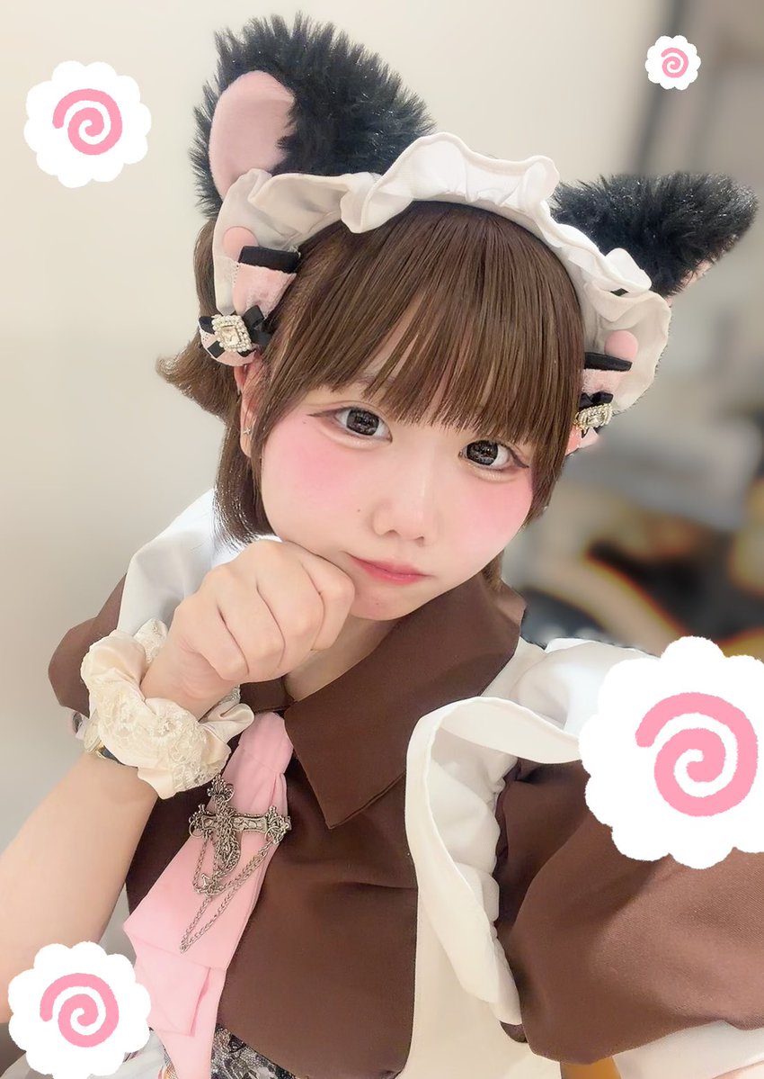 atmaid_abi's tweet photo. にゃーん^•ω•^ https://t.co/4ubY59FByl