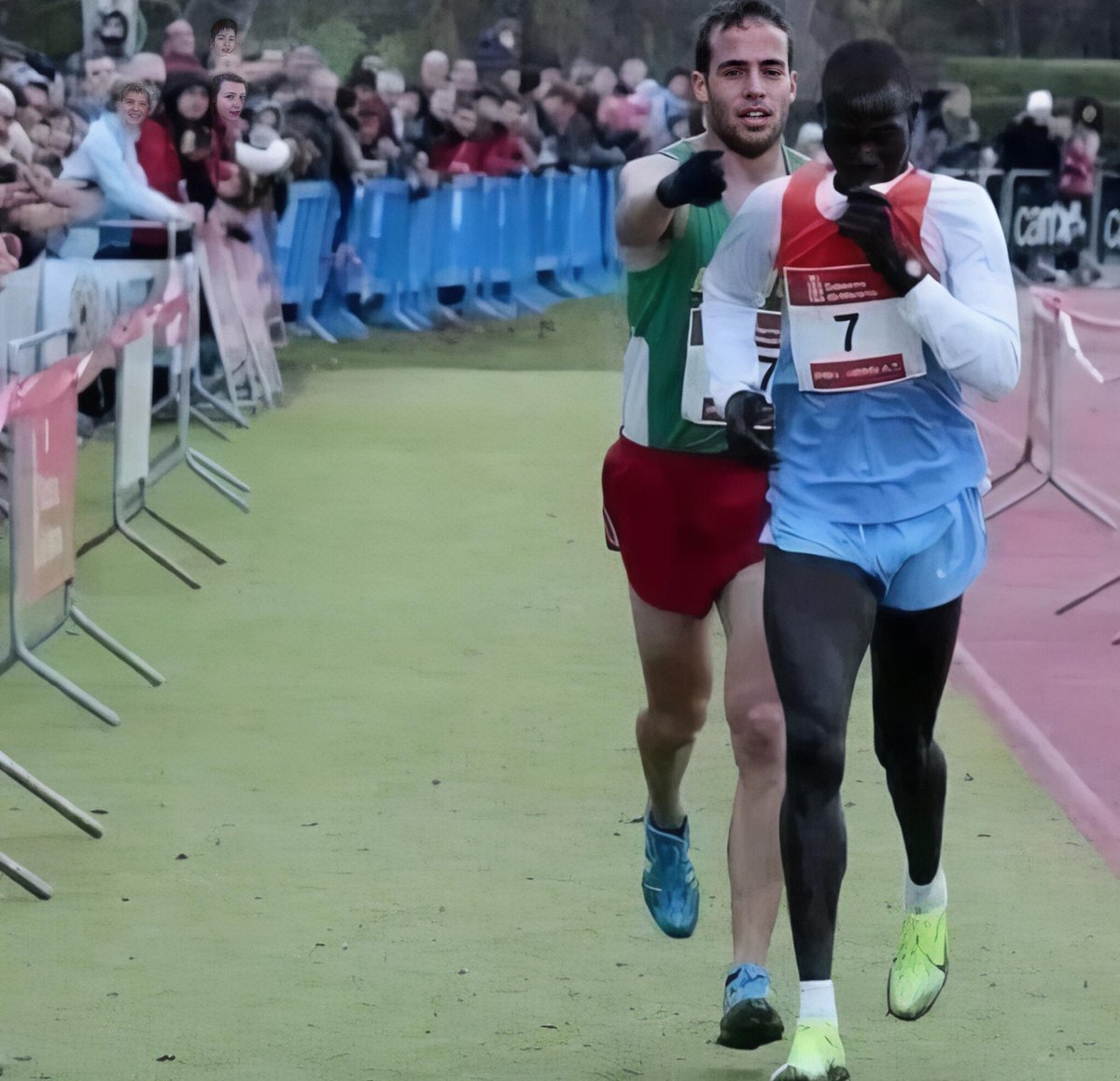 DavidJHarrisJr's tweet photo. 🚨WOW: The legendary moment Spanish runner Iván Fernández Anaya refused to steal a victory from Kenyan Olympic medalist Abel Mutai!

During the 2012 Burlada Cross-Country race in Spain, Mutai was leading the pack when he mistakenly pulled up just meters before the actual finish line, believing he had already crossed.

Following right behind him, Spanish athlete Iván Fernández realized Mutai was confused due to the language barrier and race setup.

Instead of sprinting past him to steal the first-place gold, Fernández slowed down, pointed Mutai toward the true finish line, and physically guided his rival across first!

When reporters repeatedly questioned why he gave up a guaranteed win, Fernández gave a masterclass in honor and integrity:

"I didn't let him win, he was going to win. The race was his... What would be the merit of my victory? What would be the honor of that medal? What would my mother think?"

A powerful lesson for humanity that true character, honor, and values matter far more than winning at all costs!👏🏾