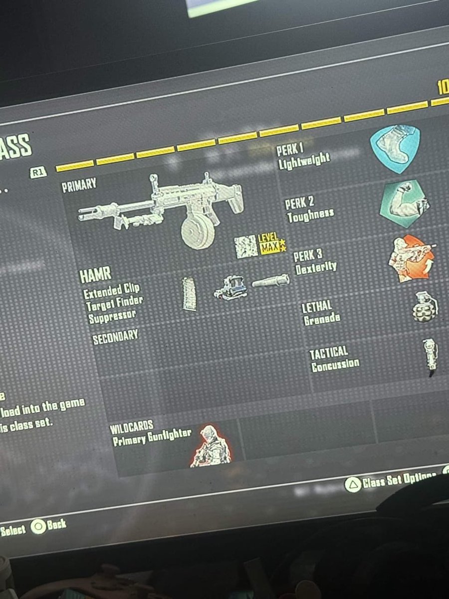 stevemoddz0's tweet photo. Call of duty black ops2 unlock all service https://t.co/cQv3nIt7Vo
#bo2 #blackops2 #callofduty #gamer #playstation #codclips https://t.co/7Z5nn2aFsz