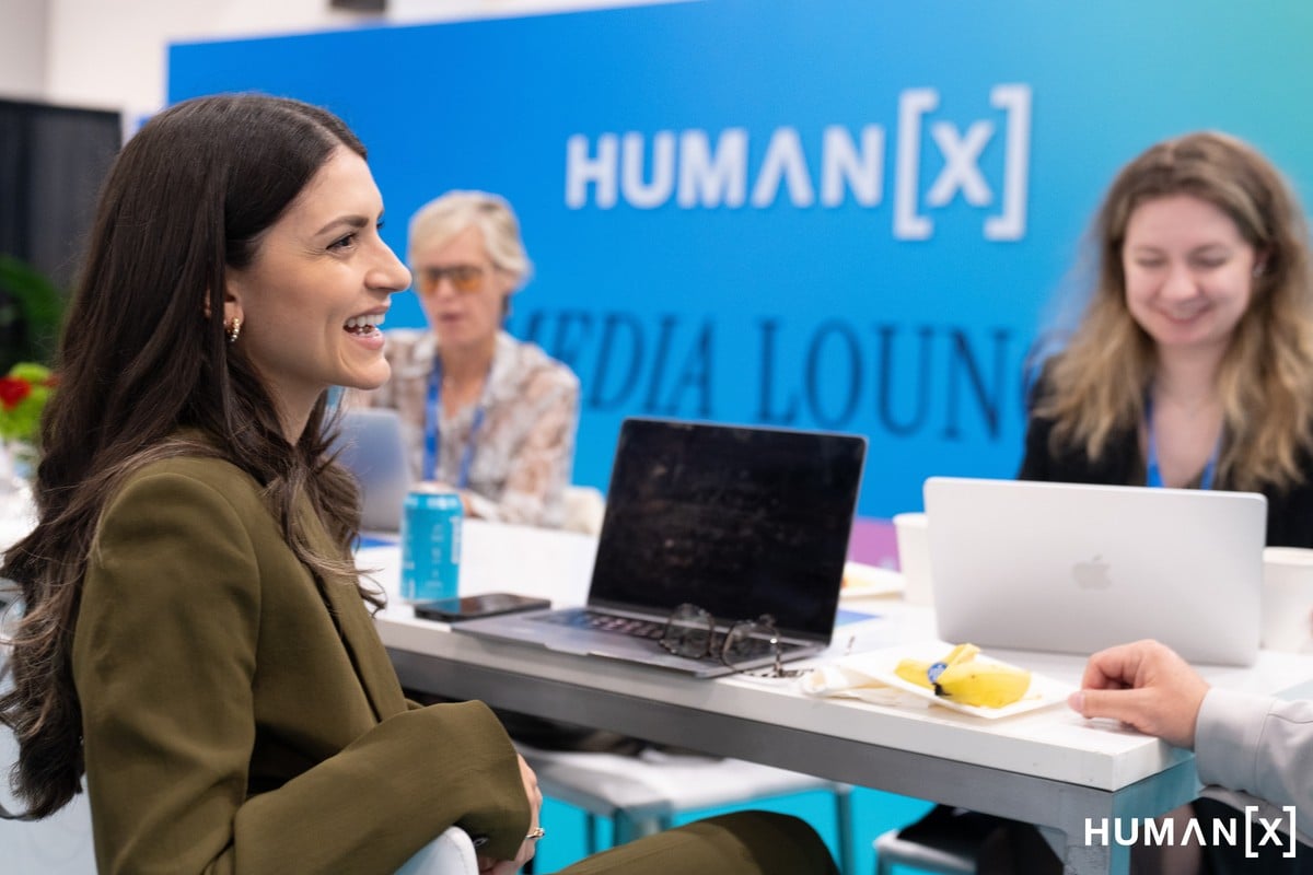 HumanXCo's tweet photo. Amsterdam may be over but Las Vegas will be here before you know it. Lock in now before tickets gets more expensive on October 12: https://t.co/EUrwy3P2f1

#AI #ArtificialIntelligence #HumanX https://t.co/BhBHVb8HLn