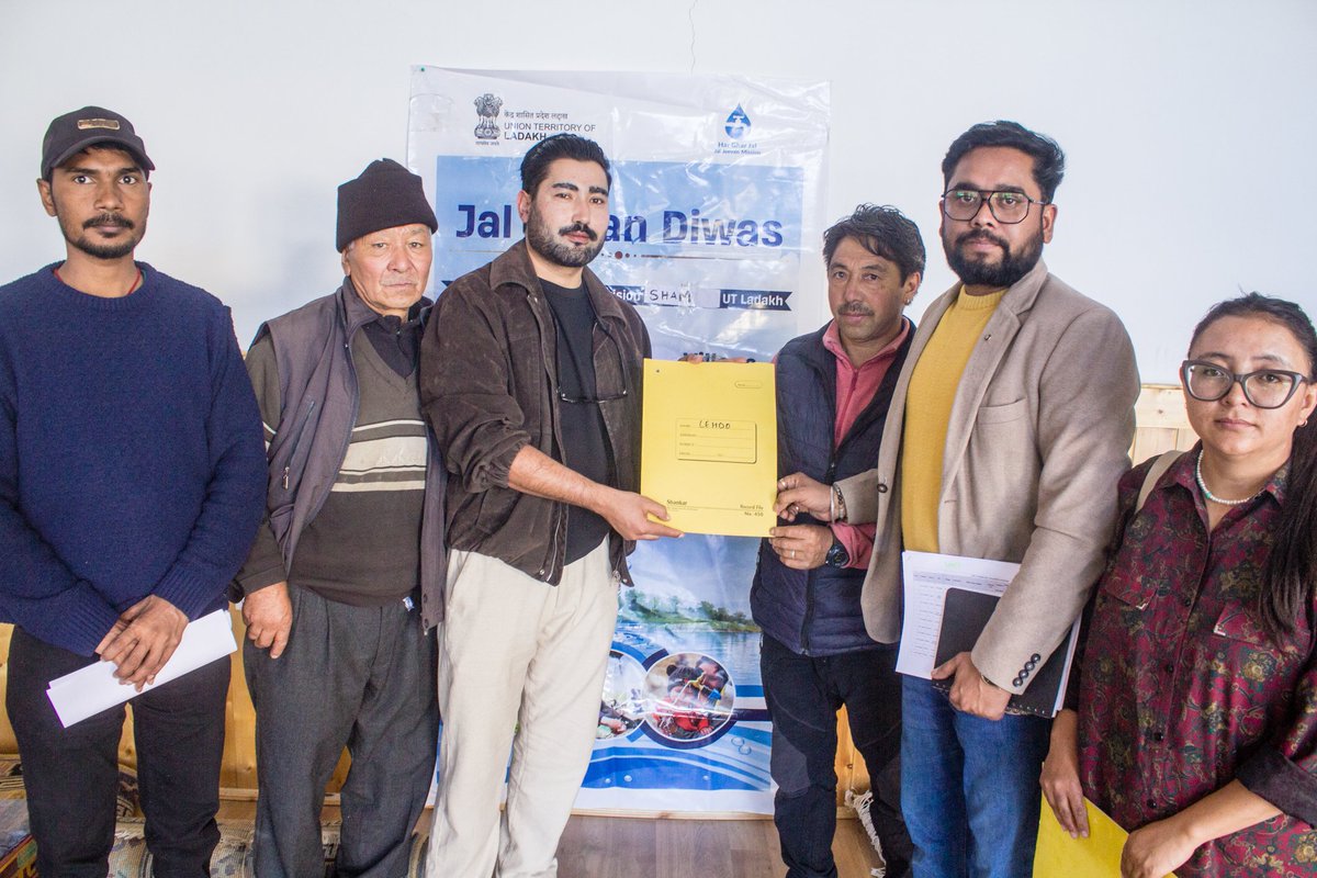 ice_leh's tweet photo. #JalArpanDiwas was celebrated at various Panchayat Ghars on the eve of Gandhi Jayanti, including Chumathang-East,Panamik-North,Lehdo-West. PHED officials intensely conveyed the message of community ownership and responsibility, urging villagers to lead in sustainable water mgmt. https://t.co/ko9hV96mDP