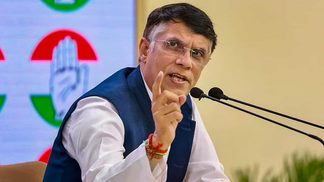 abcnationalnews's tweet photo. “प्रधान सेवक” और “गरीबों का मसीहा” के दावों की पवन खेड़ा ने धज्जियाँ उड़ाईं
https://t.co/3YAibxHNtO
#पवन_खेड़ा #कांग्रेस #ABCNationalNews
#PawanKhera #Congress #INC #CongressLeader #PressConference #ABCNationalNews #IndianPolitics https://t.co/iYAUCI3384