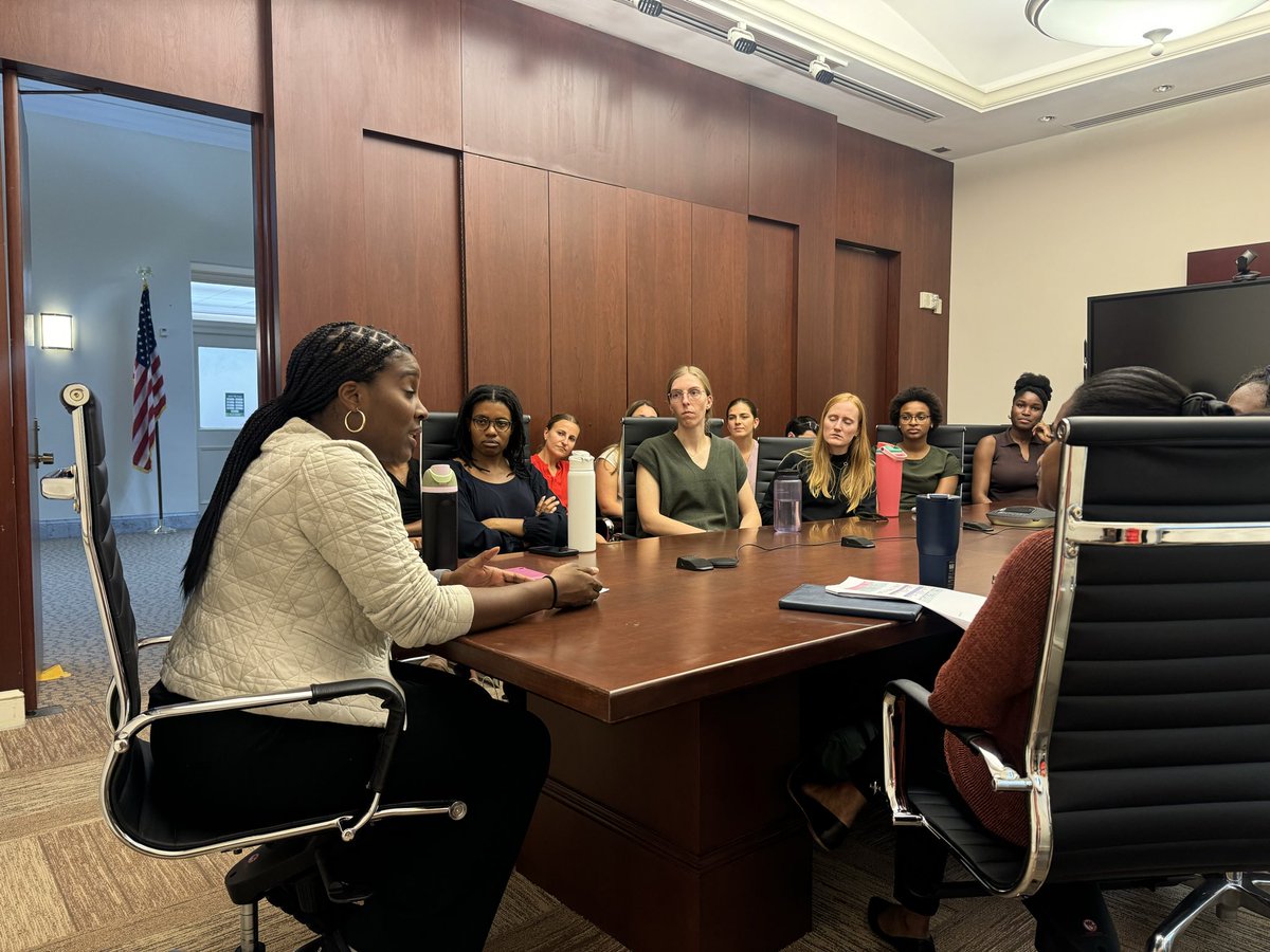 CMCHenderson's tweet photo. A lot of the challenges the District faces regarding health on the policy side are due to workforce shortages. 

As Chair for the Committee on Health being able to meet with current @GWtweets PA students and participants of GW’s newest Residency Fellowship in Health Policy cohort and witnessing their earnestness gives me hope that more health professionals will not only stay in DC, but will also get licensed here and practice here.