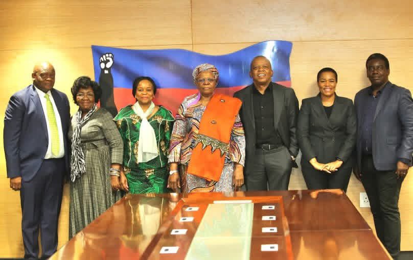 SWAPONamibia's tweet photo. Bilateral Exchange | SWAPO 🔵🔴🟢 x ANC⚫️🟢🟡👫

At the SWAPO National Headquarters today, 02/10/2026, the President of SWAPO &amp; of the Republic of Namibia, H.E. Dr. Netumbo Nandi-Ndaitwah accompanied by comrade Sophia Shaningwa, SG of SWAPO, received Cde. Dr. Gwen Ramokgopa… https://t.co/S0nrZTr8u2