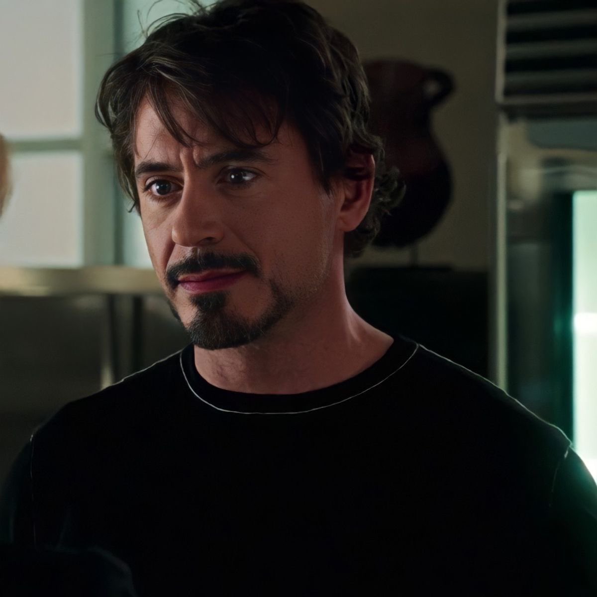 pomnicidal's tweet photo. missing tony iron man 1 hours T__T♡ https://t.co/VjEqXaexlq