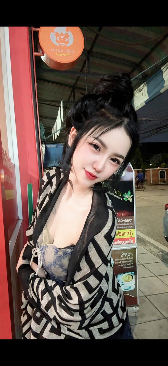 JudieGoeckel's tweet photo. 3🫒🐒💄”ตอนแรกก็ไม่เชื่อ จนกระทั่งลองใช้เอง... ไอเทมลับที่บิวตี้บล็อกเกอร์เกาหลีโหวตให้เป็นอันดับ 1!“ 🦋 ครีมกันแดดเนื้อซูเฟล่ บางเบา คุมมันนาน600/1

#รับงานปากน้ำ
รับงานปากน้ำ
#รับงานสมุทรปราการ

👉𝑳𝒊𝒏𝒆🆔:   @864aihlg

เพิ่มเพื่อน
https://t.co/cmOHU5lHQj https://t.co/YUFyX0oOLE