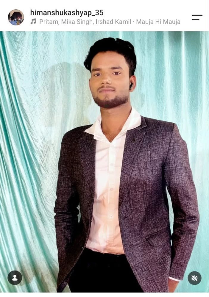 TeamBhimSainik's tweet photo. Urgent 🔂🔁👋✊

Strict action must be taken against Himanshu Kashyap (owner of Tha Pizza Cafe, Moti Nagar, Unnao) for making highly derogatory and insulting comments against Baba Saheb Dr. B.R. Ambedkar on social media.  

@unnaopolice @Uppolice @dgpup https://t.co/IBEH43AITD