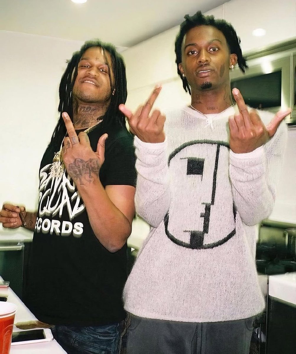 wmpcarti's tweet photo. Playboi Carti &amp; Fredo Santana https://t.co/Y0BoJCDARQ