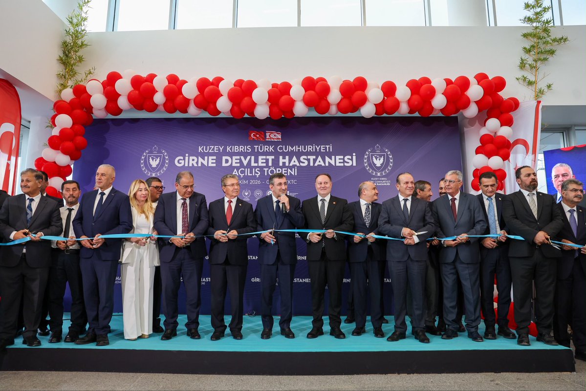 _cevdetyilmaz's tweet photo. KKTC Başbakanı Sayın Ünal Üstel ile birlikte, yapımı devam eden Lefkoşa Devlet Hastanesi’nde yürütülen çalışmalar hakkında bilgi aldık. Ardından Girne Yeni Devlet Hastanesi ile Güzelyurt Devlet Hastanesinin açılışını gerçekleştirdik.

Kıbrıs Türkü’nün nitelikli sağlık hizmetlerine yerinde ve hızlı erişimini güçlendirecek bu iki önemli eser, KKTC’nin sağlık altyapısına ve kendi kendine yeterlilik hedeflerine önemli katkı sağlayacaktır.

Türkiye Cumhuriyeti olarak, KKTC’nin kendi imkanlarıyla ortaya koyduğu yatırım iradesini desteklemeye, sağlık başta olmak üzere her alanda Kıbrıs Türkü’nün huzur ve refahına katkı sunmaya devam edeceğiz.

Hastanelerimizin KKTC’ye ve Kıbrıs Türkü kardeşlerimize hayırlı olmasını diliyor, bu eserlerin hayata geçirilmesinde emeği geçen herkese teşekkür ediyorum.