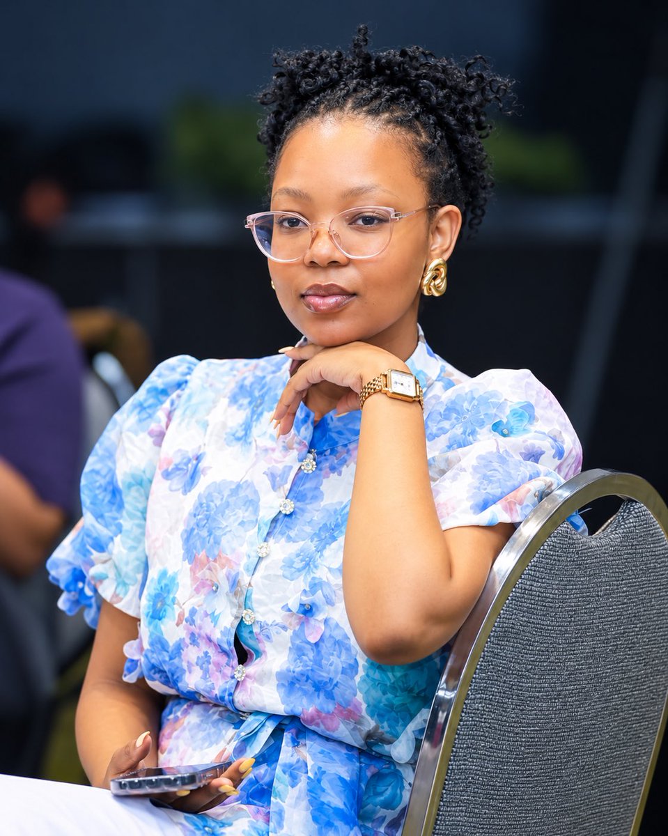 IECSouthAfrica's tweet photo. 📍Mpumalanga #CodeofConduct Pledge Signing

Approximately 127 political candidates in the province are contesting the 2026 LGE.

Keynote address, Vice Chairperson Commissioner Janet Love encouraged attendees to report disinformation through REAL411: https://t.co/MD7frDy4NF https://t.co/k7OprWB01W
