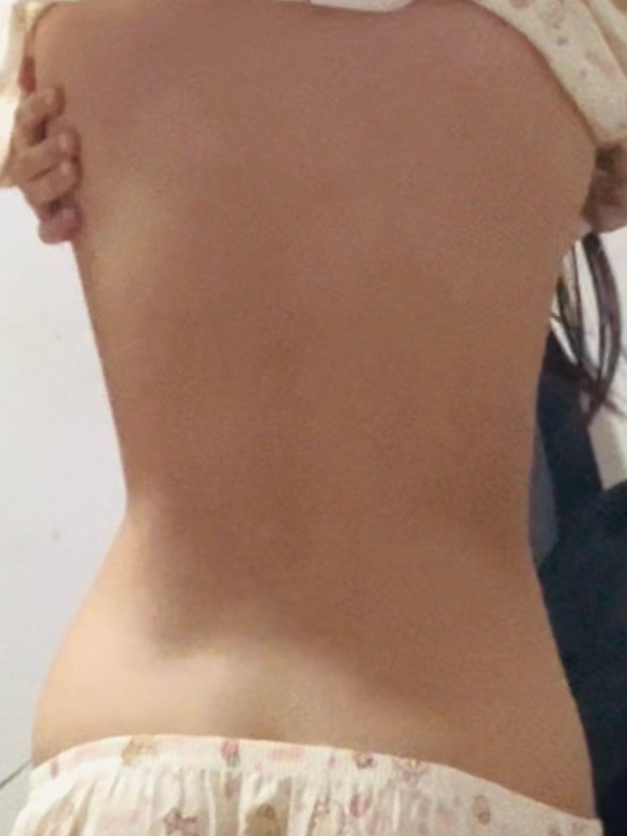 angelcalledaria's tweet photo. #edrtwt #bodycheck (48kg)
i hate hate my stomach so bad it ruins everything https://t.co/9ictQnFArB