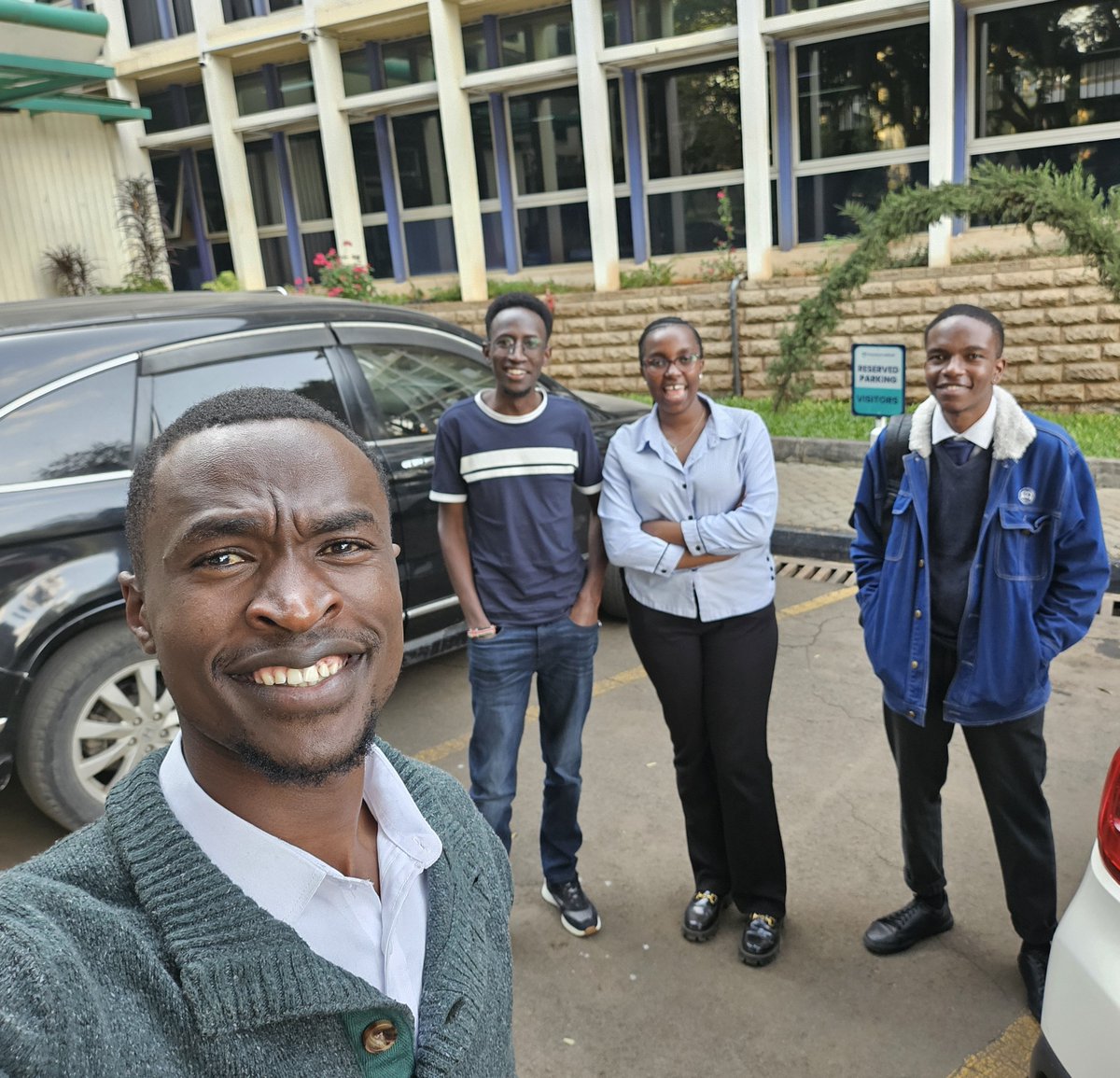 _Goatke's tweet photo. I’m just waiting for Monday to report back to my colleagues that I did the job they sent me to do. 6/13 Vendors I engaged want our solution https://t.co/Et5Uuhdw4F